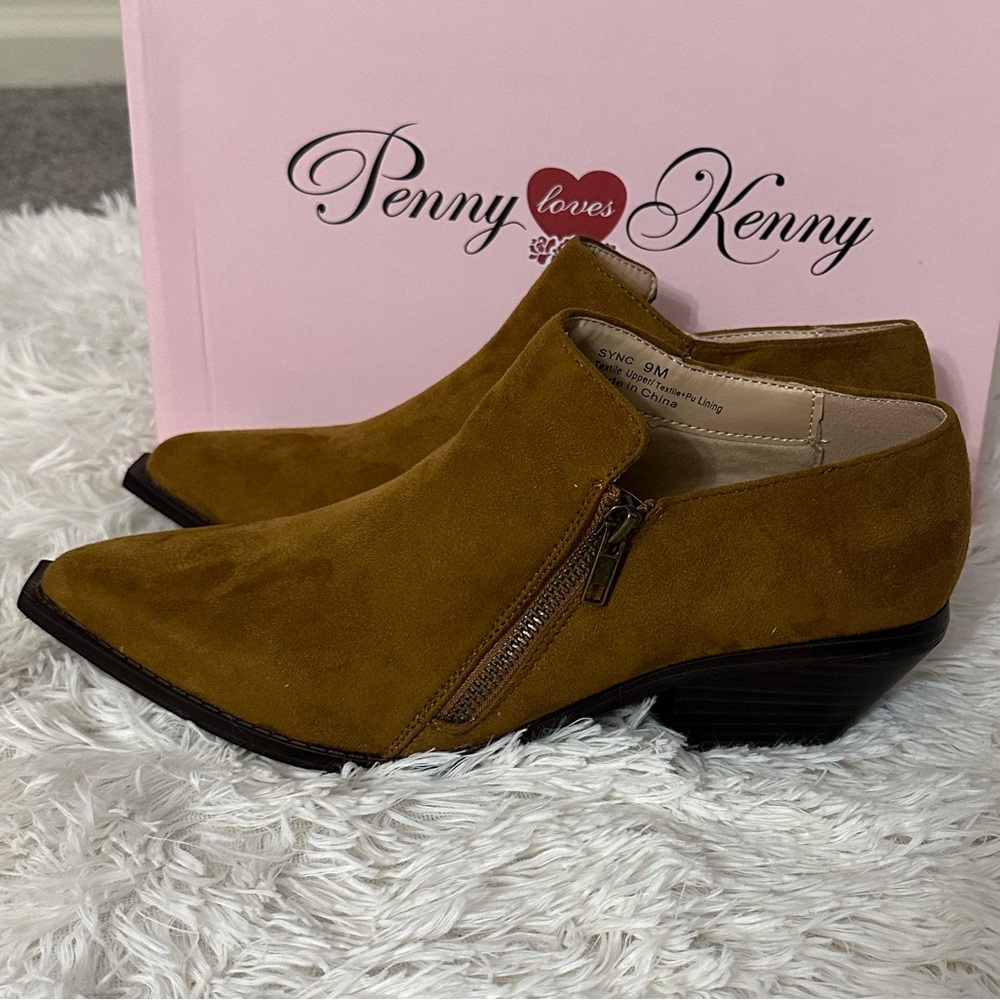 Penny Loves Kenny Microsuede Sync Ankle Boots Size 9 - NWT - Picture 4 of 15